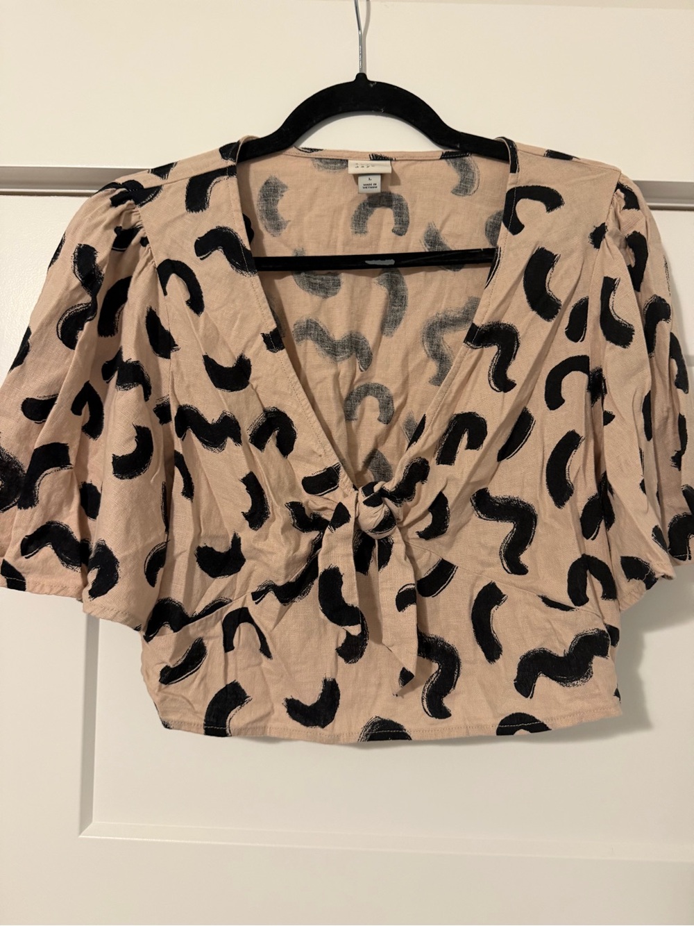 Pink and black Tie-Front Cropped Top